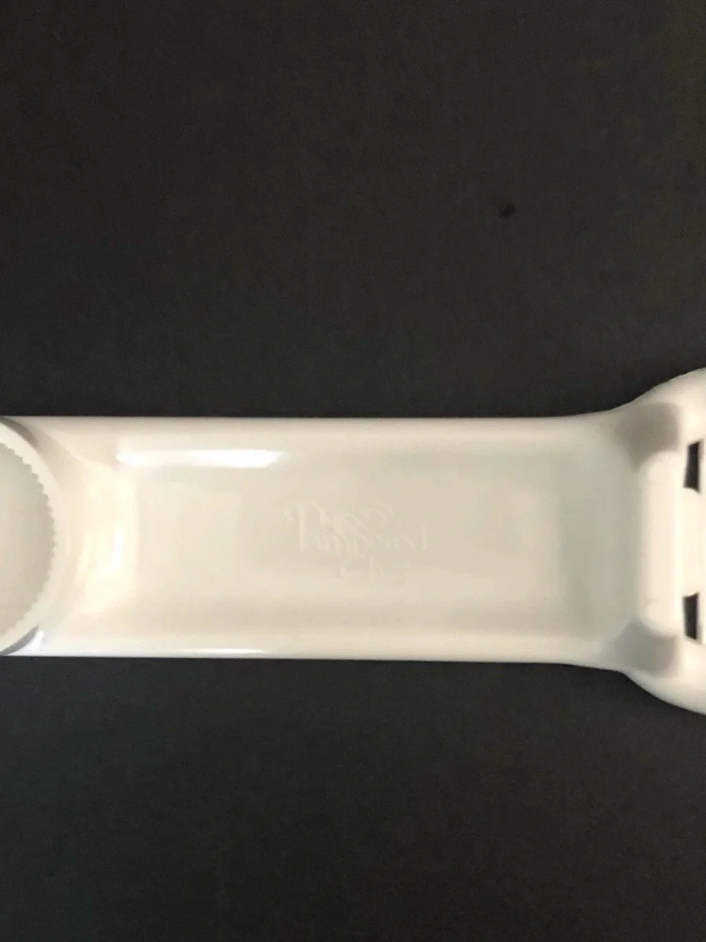 The Pampered Chef Magnetic Easy Opener for Bottles Cans Tabs